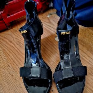 Fendi Black sandals sz 38 1/2